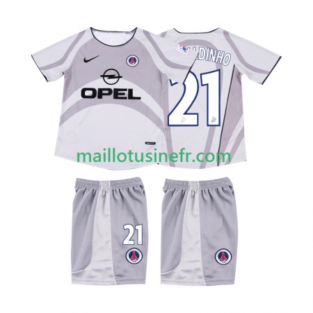 Maillot de Foot AC Milan RONALDINHO 21 2001 Extérieur Retro 2002 - Enfant